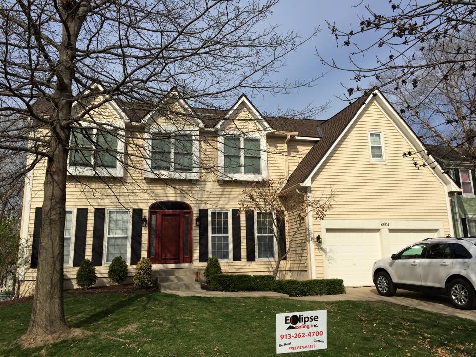 2-story home re-roofed by Eclipse Roofing